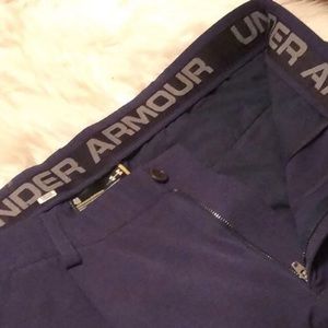 Under Armour Men’s 40 Golf Pants like new Strt leg
